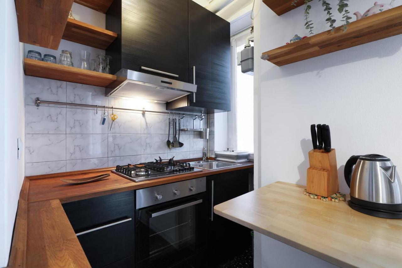 Apartamento Primopiano - Amadeo 32 Milán Exterior foto